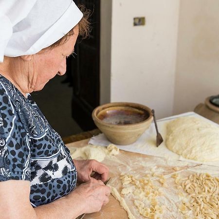 Miglionico Residenza La Nivera المظهر الخارجي الصورة