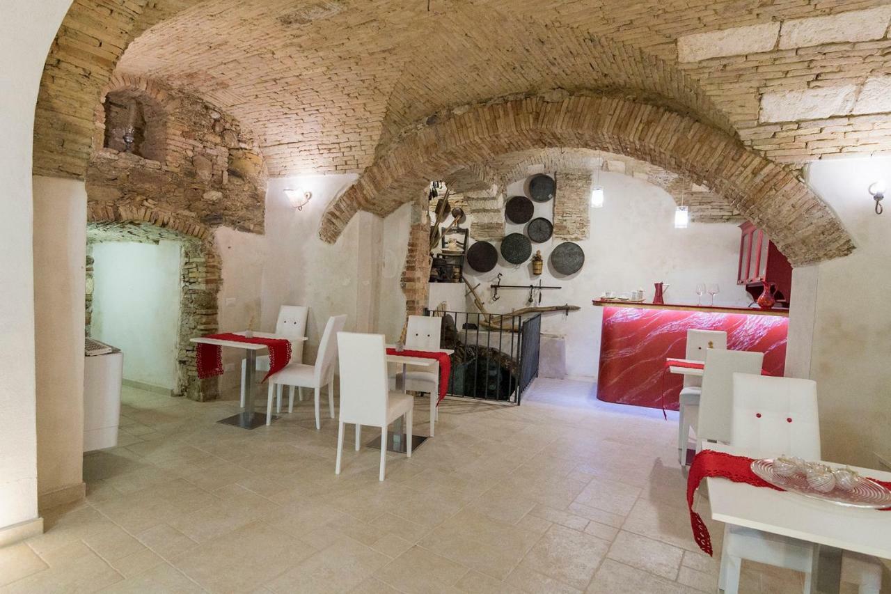 Miglionico Residenza La Nivera المظهر الخارجي الصورة