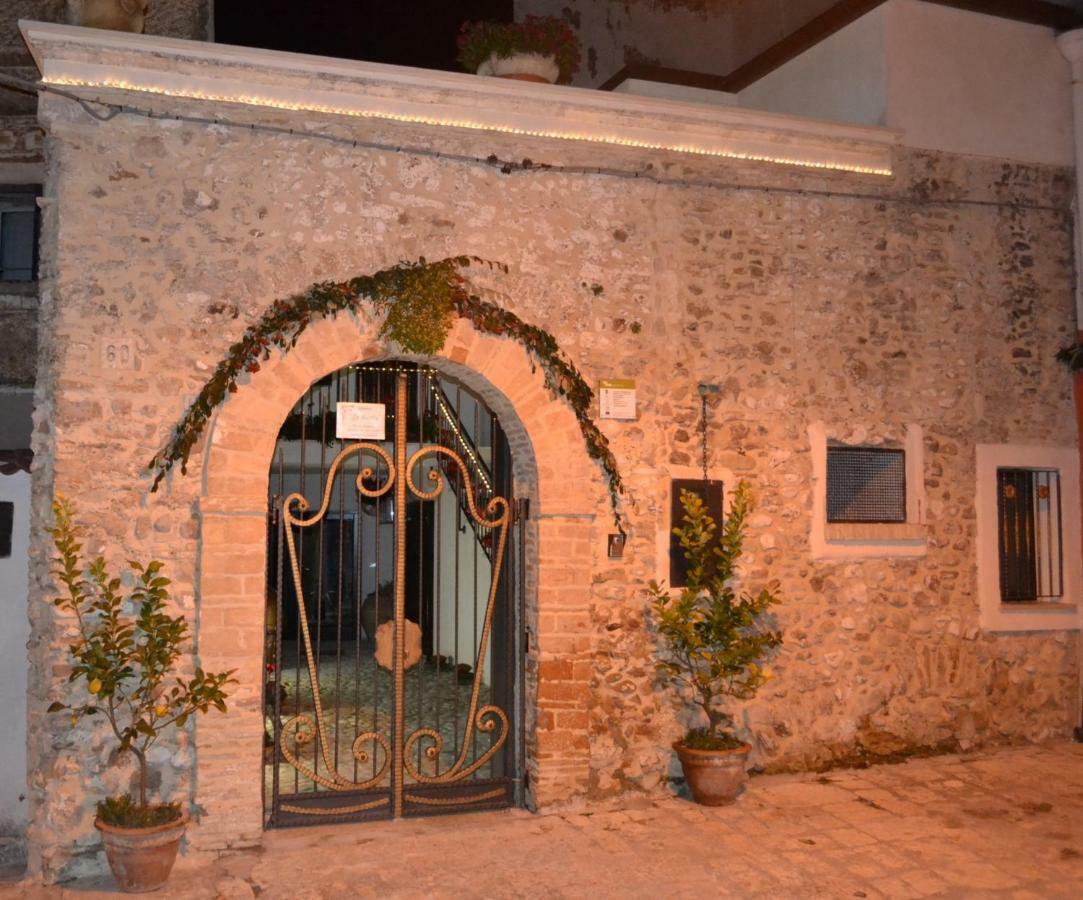Miglionico Residenza La Nivera المظهر الخارجي الصورة